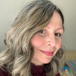 Meet your Posher, Cathy